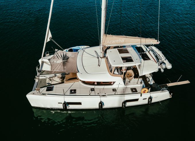 Lagoon 42