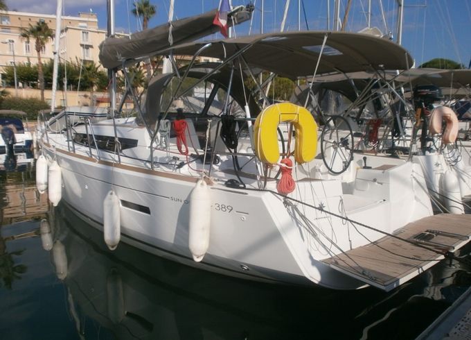 Jeanneau Sun Odyssey 389