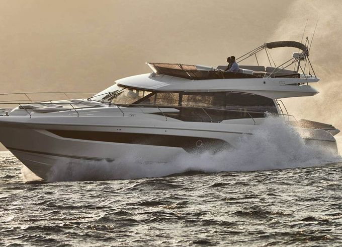 Jeanneau Prestige 590 Flybridge