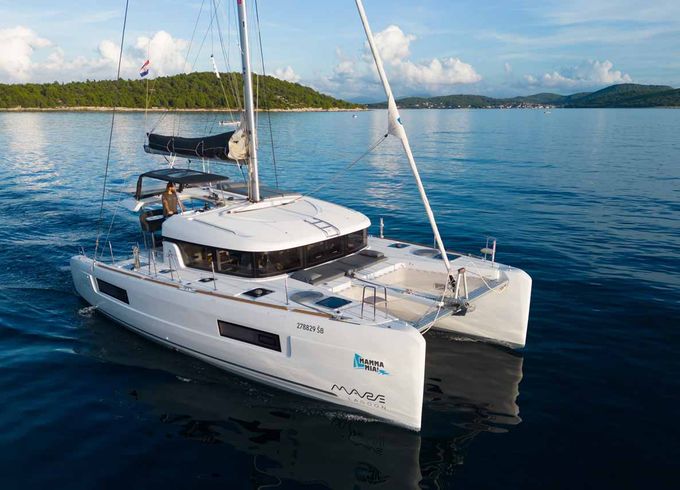 Lagoon 40