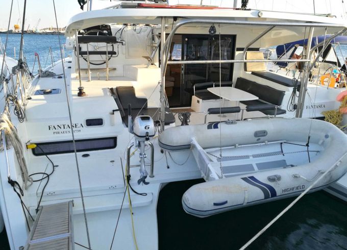 Lagoon 42