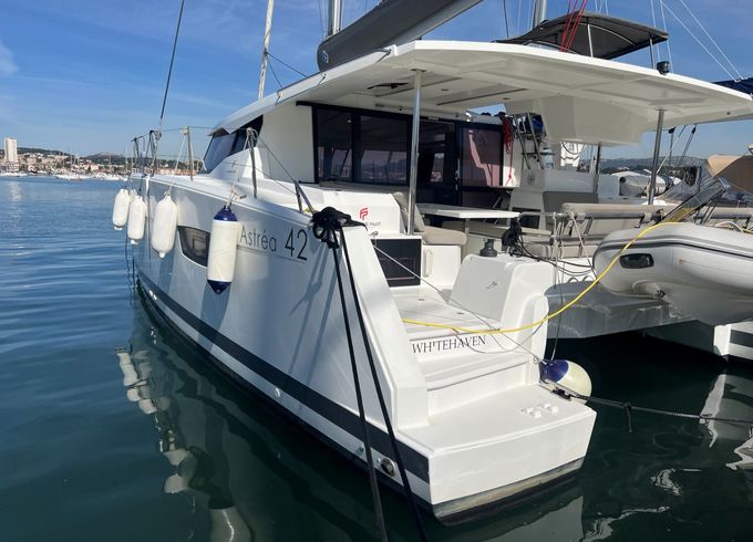Fountaine Pajot Astrea 42