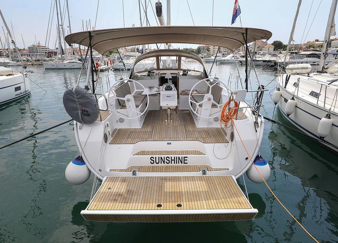 Bavaria Cruiser 46 Style