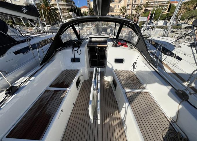 Jeanneau Sun Odyssey 380
