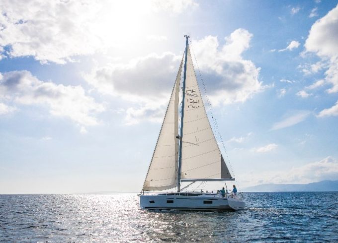 Bavaria C 42