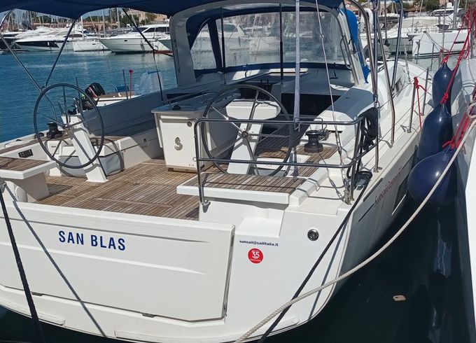 Beneteau Oceanis 51.1