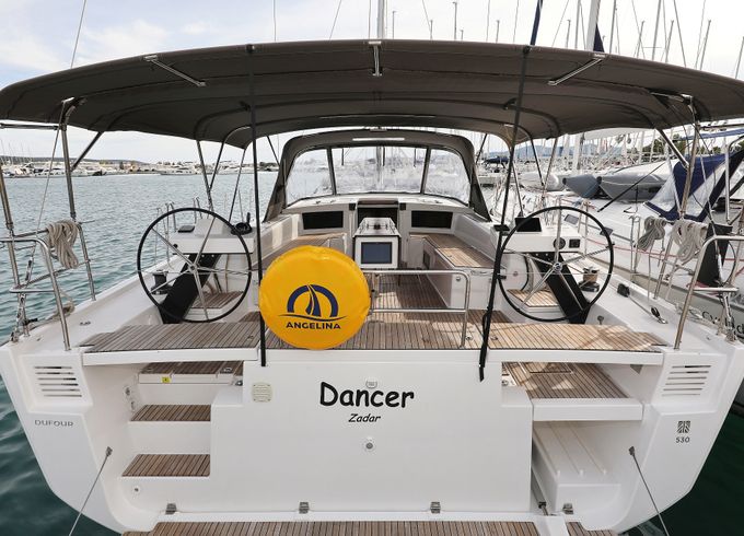 Dufour Yachts Dufour 530