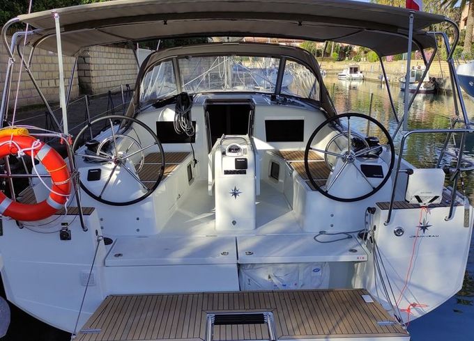 Jeanneau Sun Odyssey 410