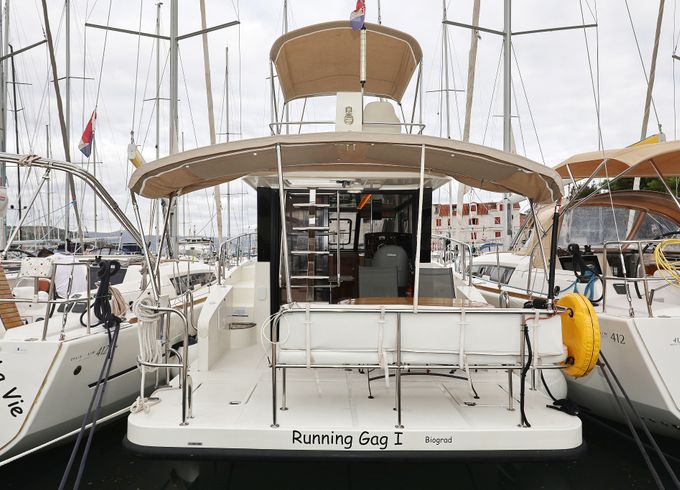 Cobra Yachts Futura 40 Grand Horizon
