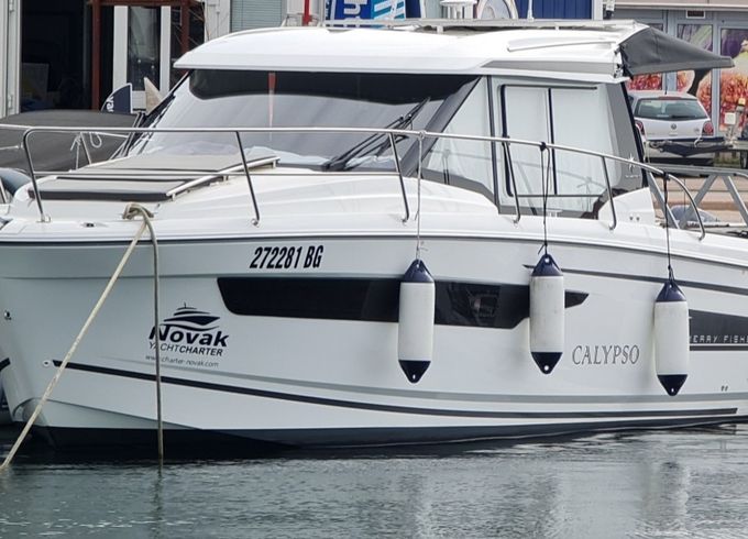 Jeanneau Merry Fisher 895