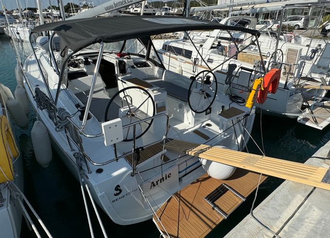 Beneteau Oceanis 34.1