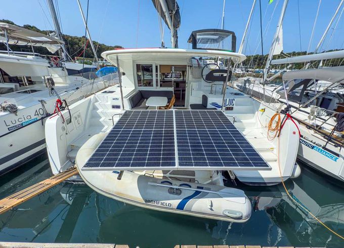Lagoon 40