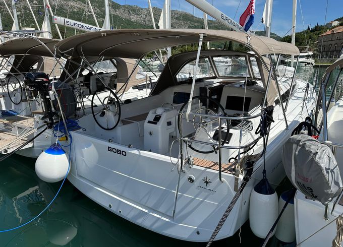 Jeanneau Sun Odyssey 410