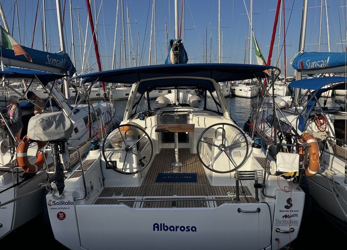 Beneteau Oceanis 35.1