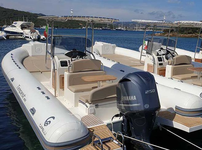 Cantiere Capelli Tempest 900