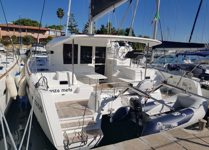 Lagoon 40