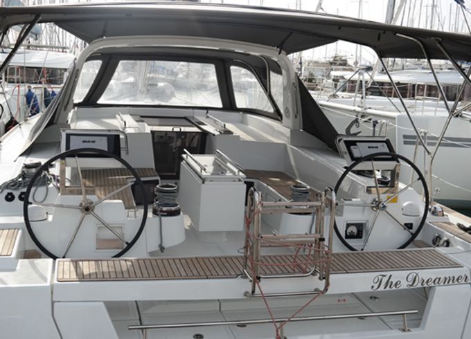 Beneteau Oceanis 55