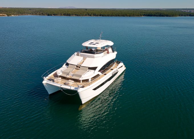 Aquila Boats Aquila 54
