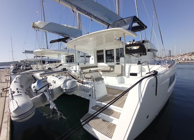 Lagoon 40