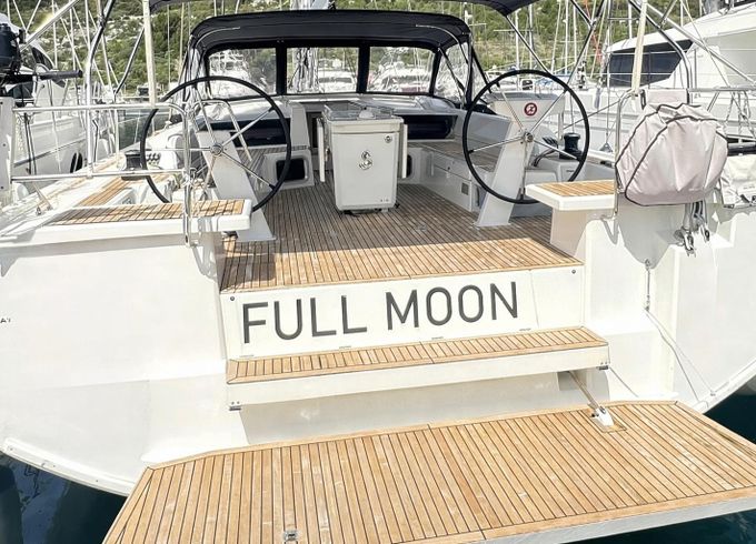 Beneteau Oceanis 51.1