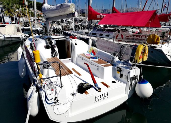 Beneteau Oceanis 30.1