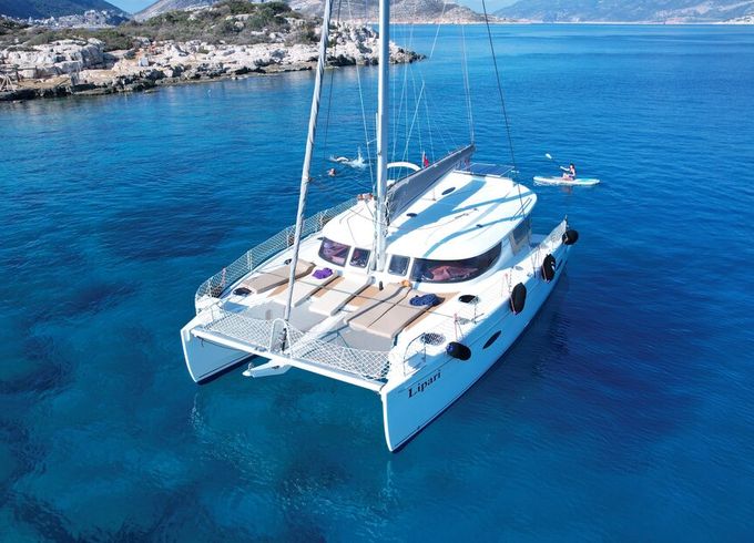 Fountaine Pajot Lipari 41