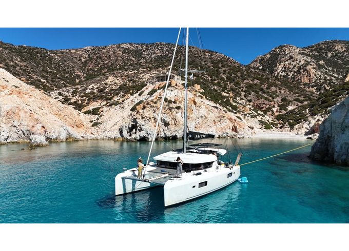 Lagoon 42