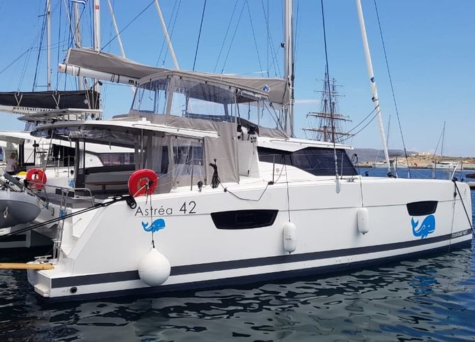 Fountaine Pajot Astréa 42