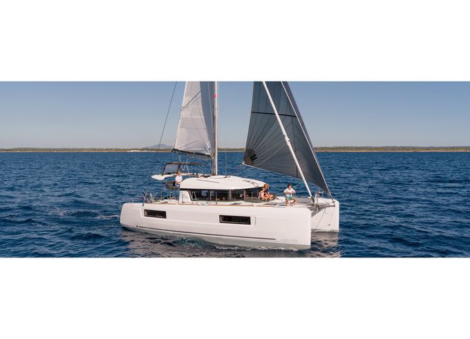 Lagoon 40