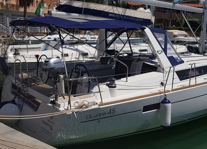 Beneteau Oceanis 45