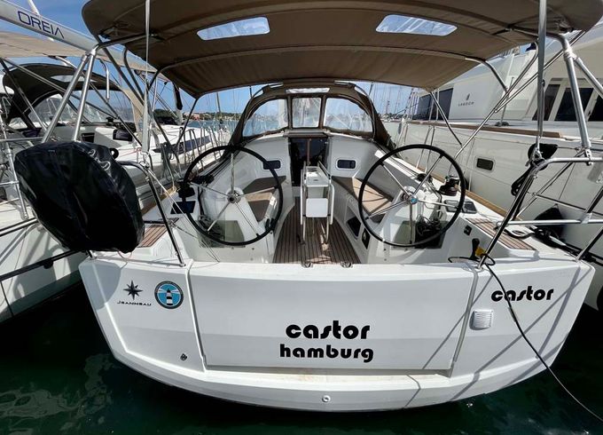 Jeanneau Sun Odyssey 349