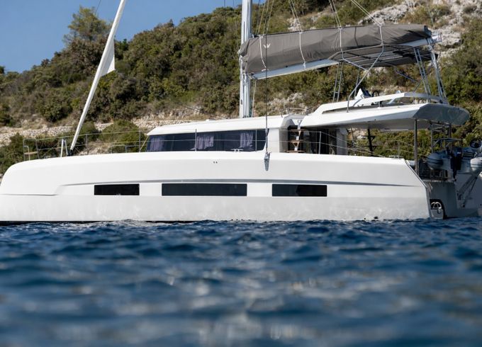 Dufour Yachts Dufour 48 Catamaran