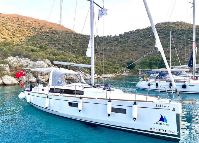 Beneteau Oceanis 38.1