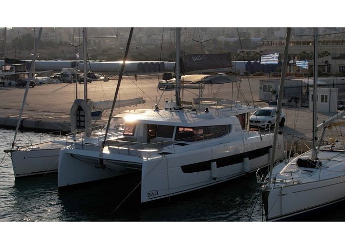 Bali Catamarans Bali 4.8 (5+2 Cab)