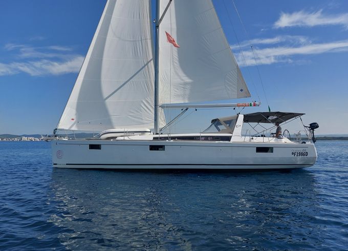 Beneteau Oceanis 48