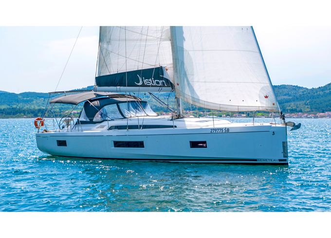 Beneteau Oceanis 51.1 (5+1 Cab) A/c & Gen