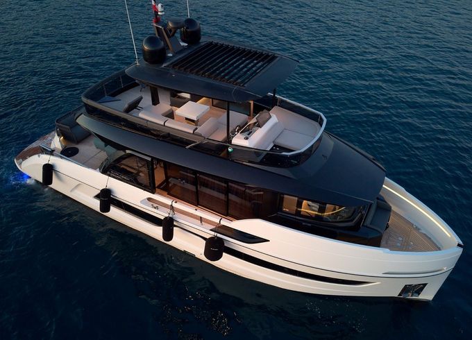 Explorer Yacht Explorer Fly 62