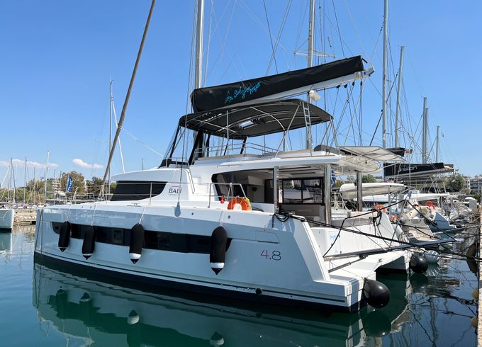 Bali Catamarans Bali 4.8 (6+2 Cab)