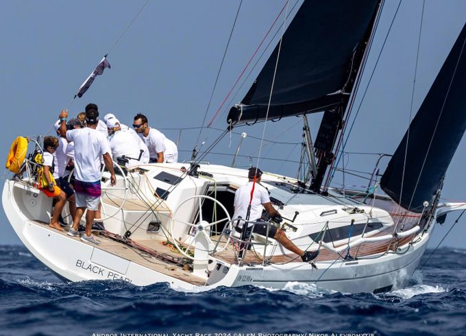 Italia Yachts 12.98