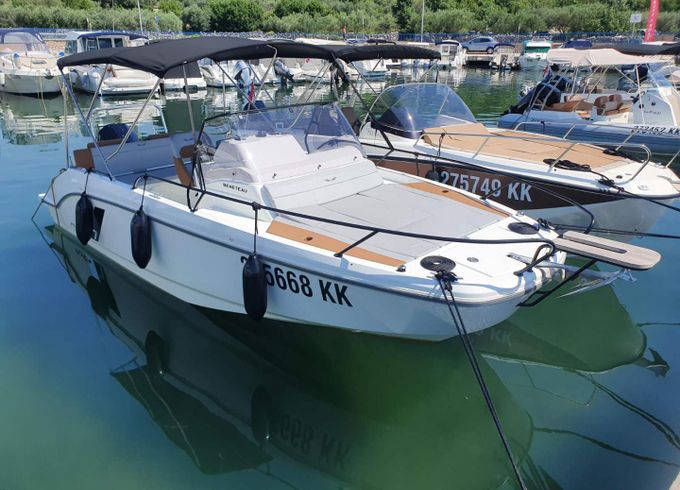 Beneteau Flyer 7