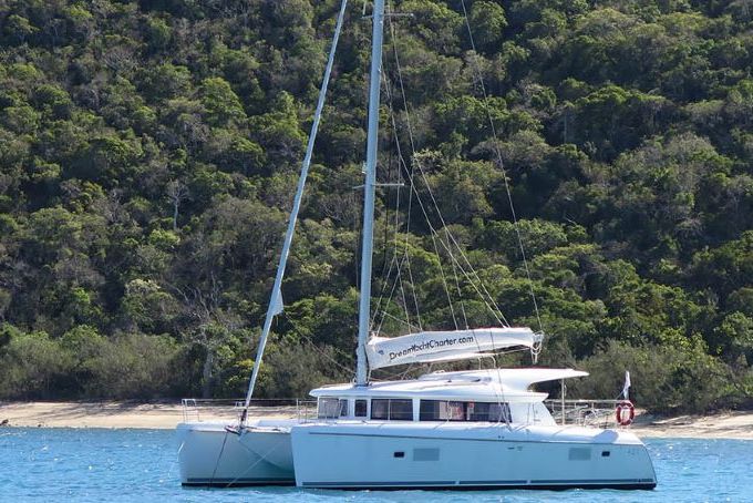 Lagoon 421
