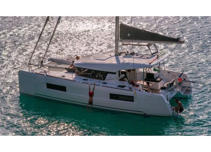 Lagoon 40