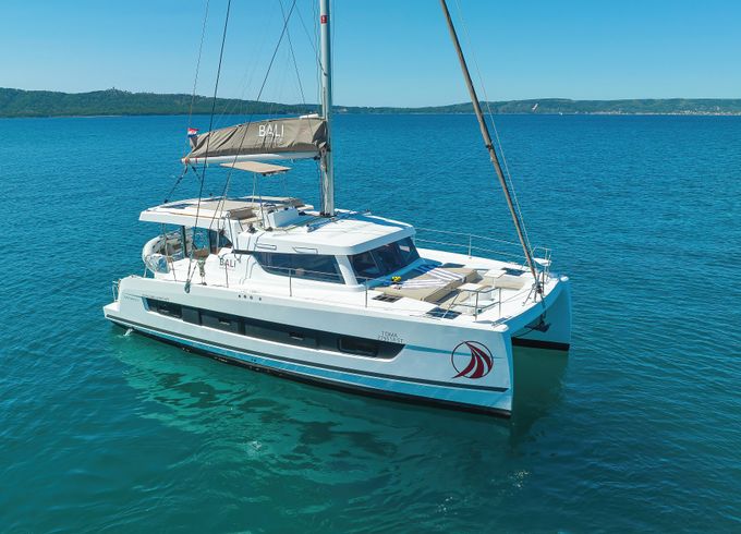Bali Catamarans Bali Catspace
