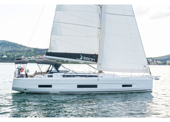 Dufour Yachts Dufour 470