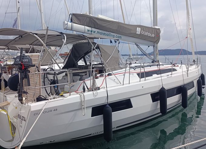 Dufour Yachts Dufour 48