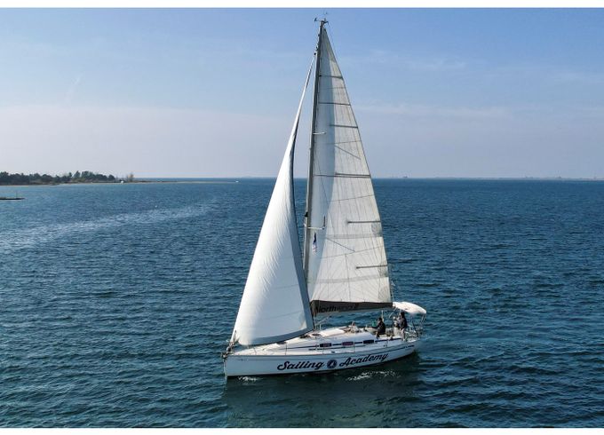 Bavaria 35 Match