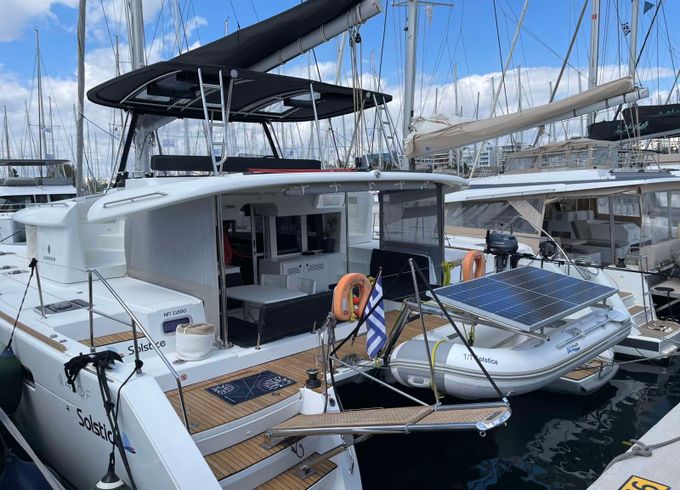 Lagoon 450 F