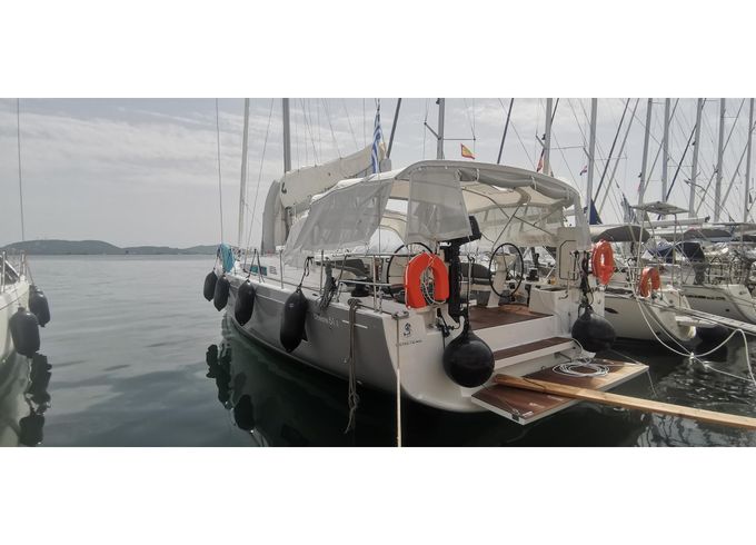 Beneteau Oceanis 51.1