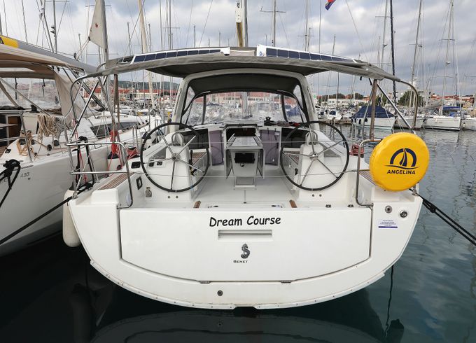 Beneteau Oceanis 41.1