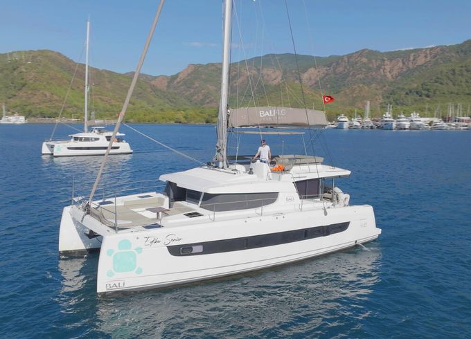 Bali Catamarans Bali 4.6